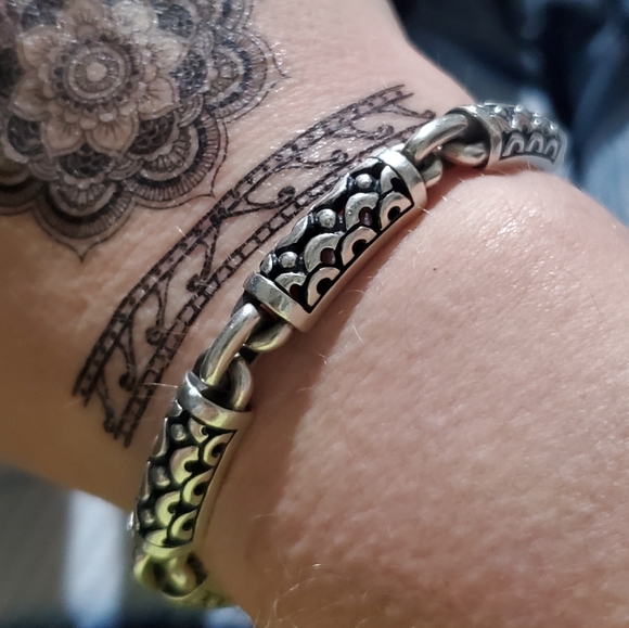 JA RARE RETIRED Scroll link Bracelet